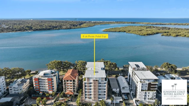 Picnic Point Property, Successfully negotiated at auction to $970,000 . Private Melbourne buyers are delighted with their investment property.